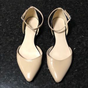 Nine West 8M Black & Cream Patent Leather Flats